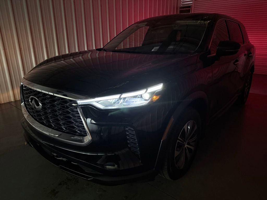 Certified 2025 INFINITI QX60 Pure image 8