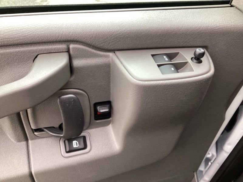 New 2026 Chevrolet Express 2500 w/ Driver Convenience Package RWD image 18