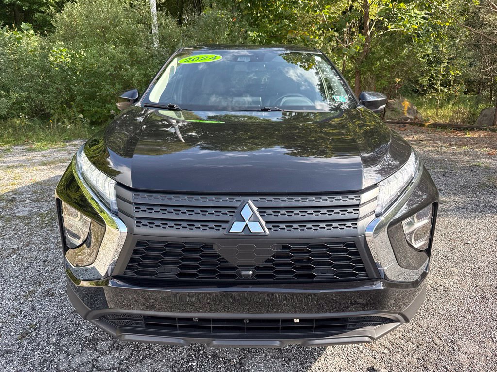 Used 2024 Mitsubishi Eclipse Cross SE AWD/4WD image 2