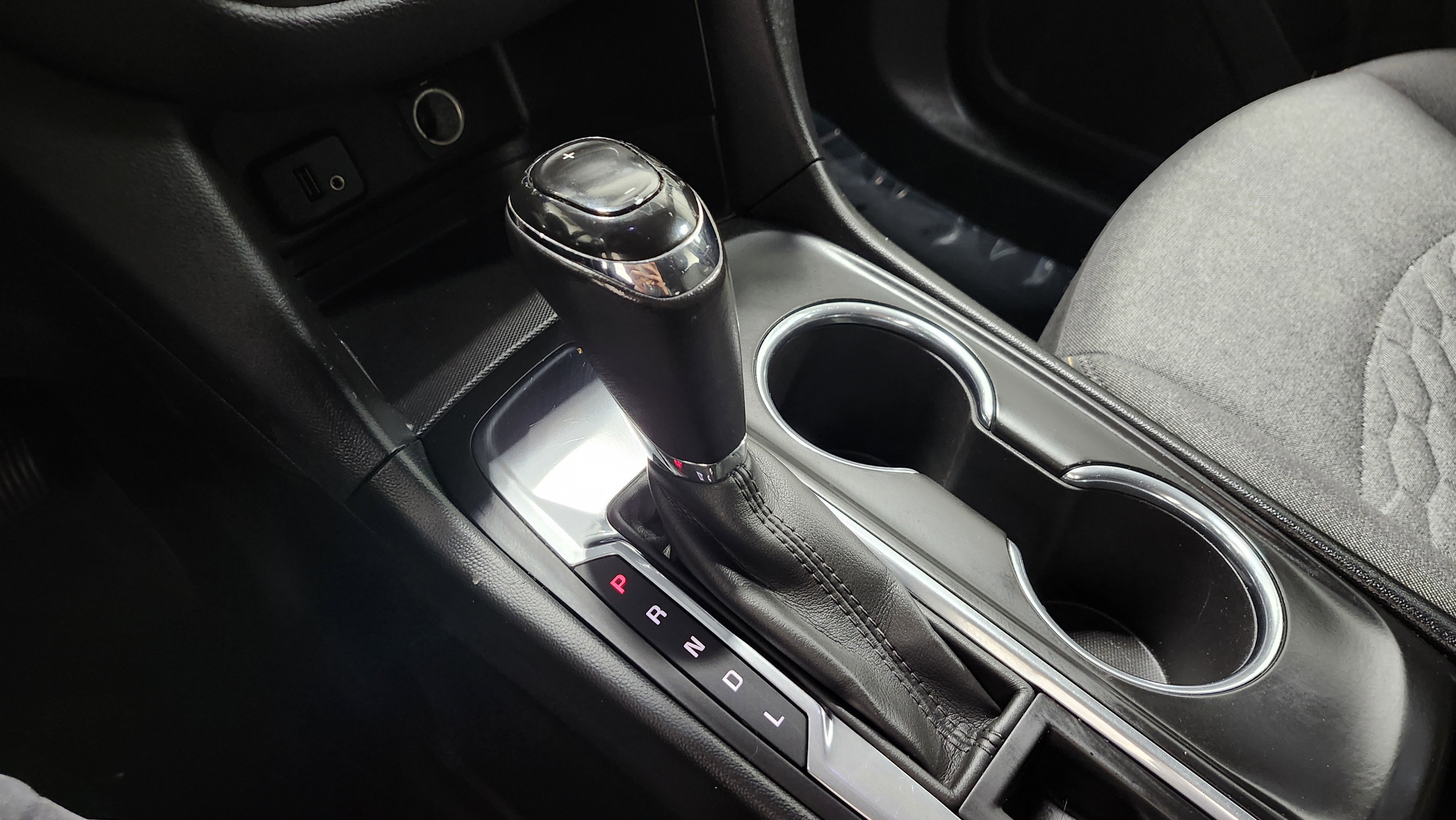 Used 2018 Chevrolet Equinox LT image 33