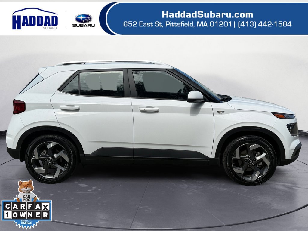 Used 2026 Hyundai Venue SEL FWD image 7