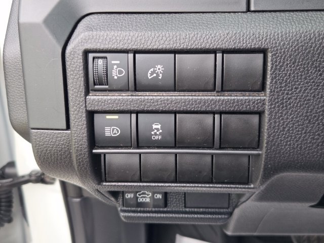 Used 2024 Toyota Tacoma SR w/ Towing Package AWD/4WD image 29