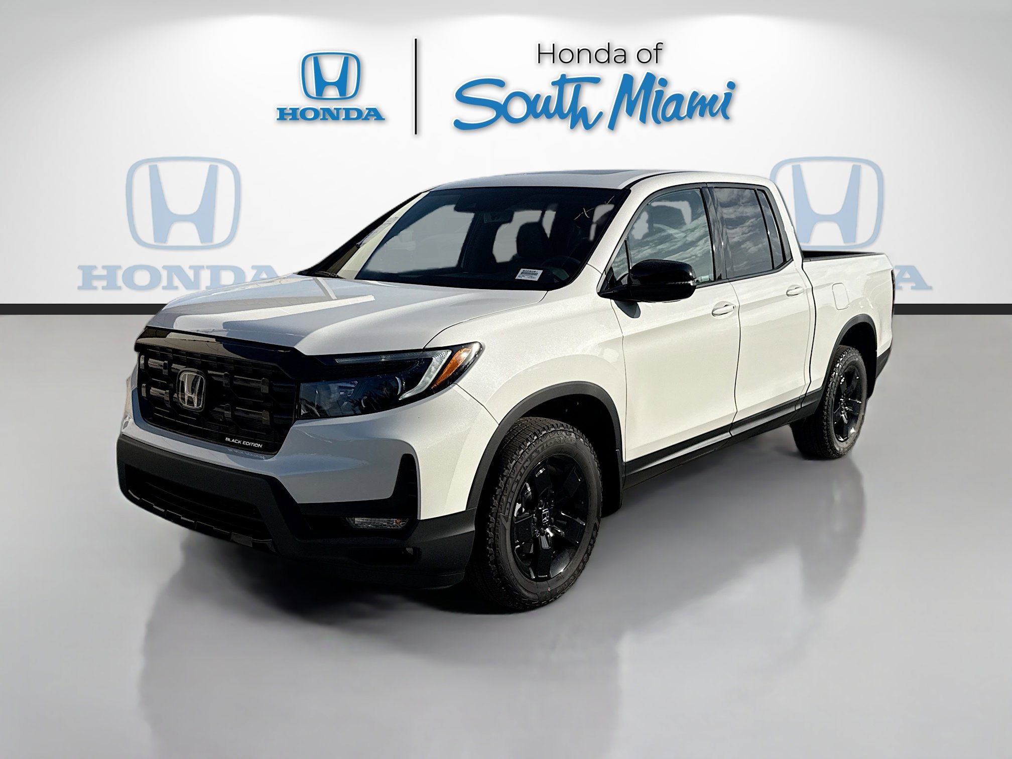 New 2026 Honda Ridgeline Black Edition image 3