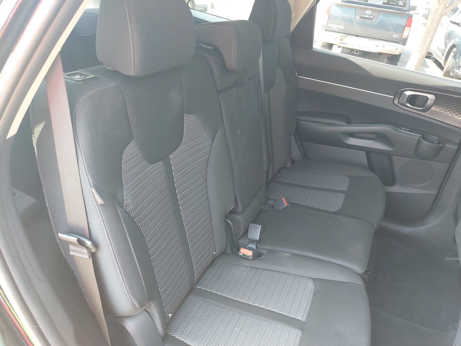 New 2026 Kia Sorento LX FWD image 10