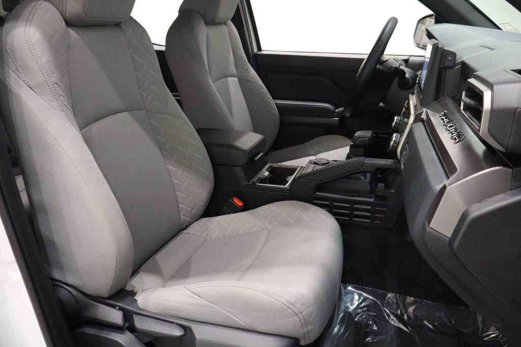 Used 2024 Toyota Tacoma SR5 image 9