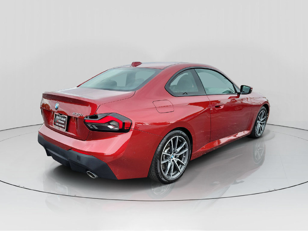 Used 2025 BMW 230i Coupe w/ Premium Package RWD image 7