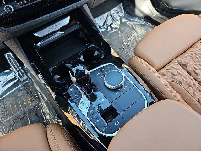 Certified 2024 BMW X3 sDrive30i w/ M Sport Package image 24