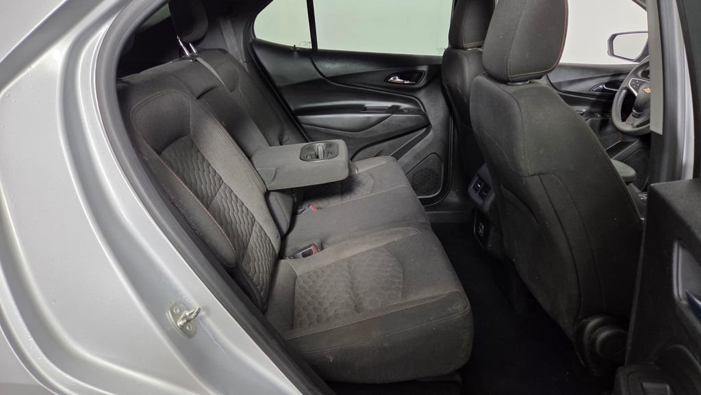 Used 2019 Chevrolet Equinox LT FWD image 25