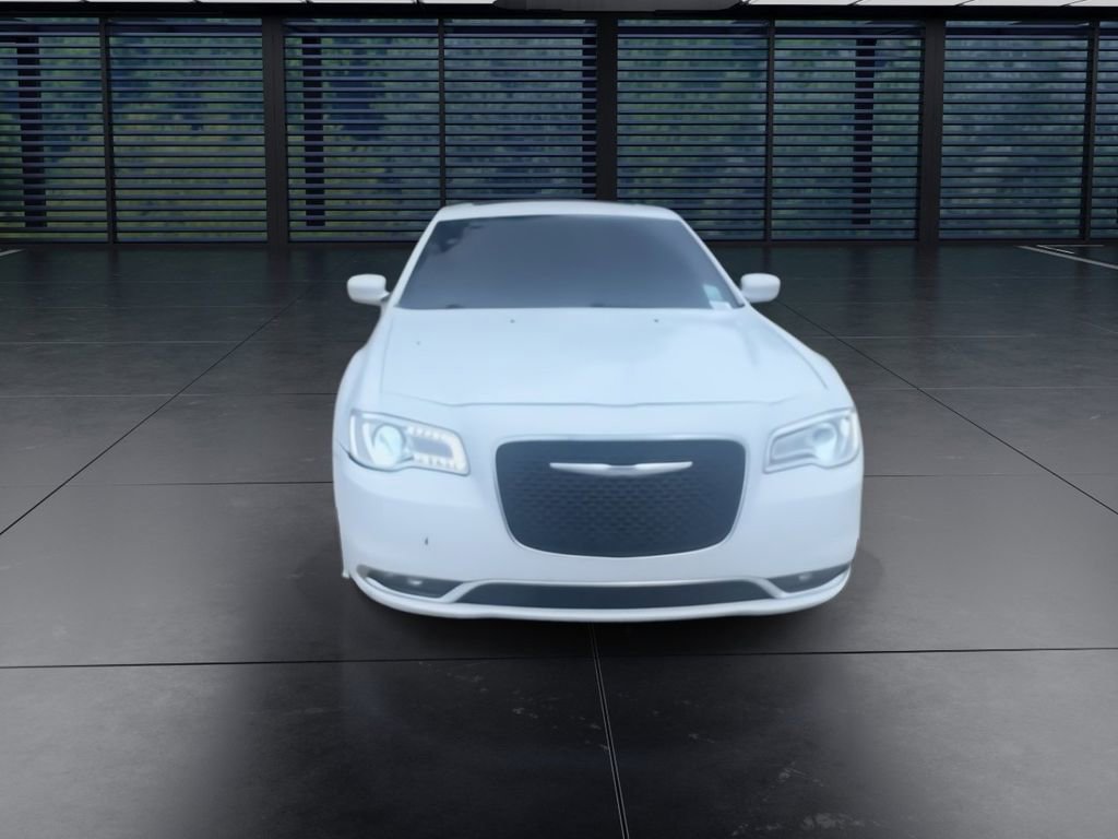 Used 2017 Chrysler 300 Limited w/ Value Package image 3