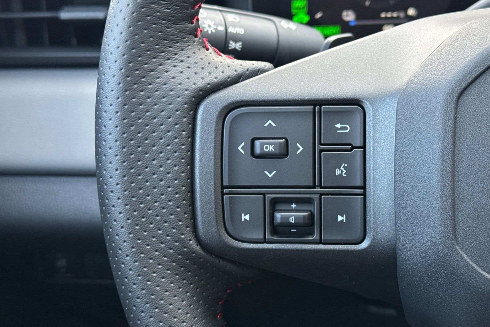 New 2026 Toyota RAV4 AWD Plug-in Hybrid image 27