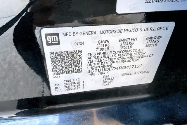 Used 2024 GMC Sierra 1500 SLT w/ SLT Convenience Package AWD/4WD image 14
