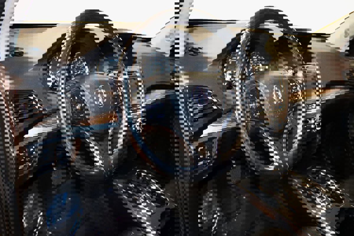 Used 2020 Acura MDX SH-AWD w/ Technology Package image 39