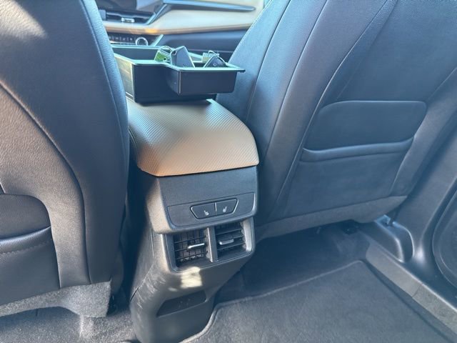 Used 2025 Chevrolet Equinox ACTIV w/ Safety and Technology Package image 17