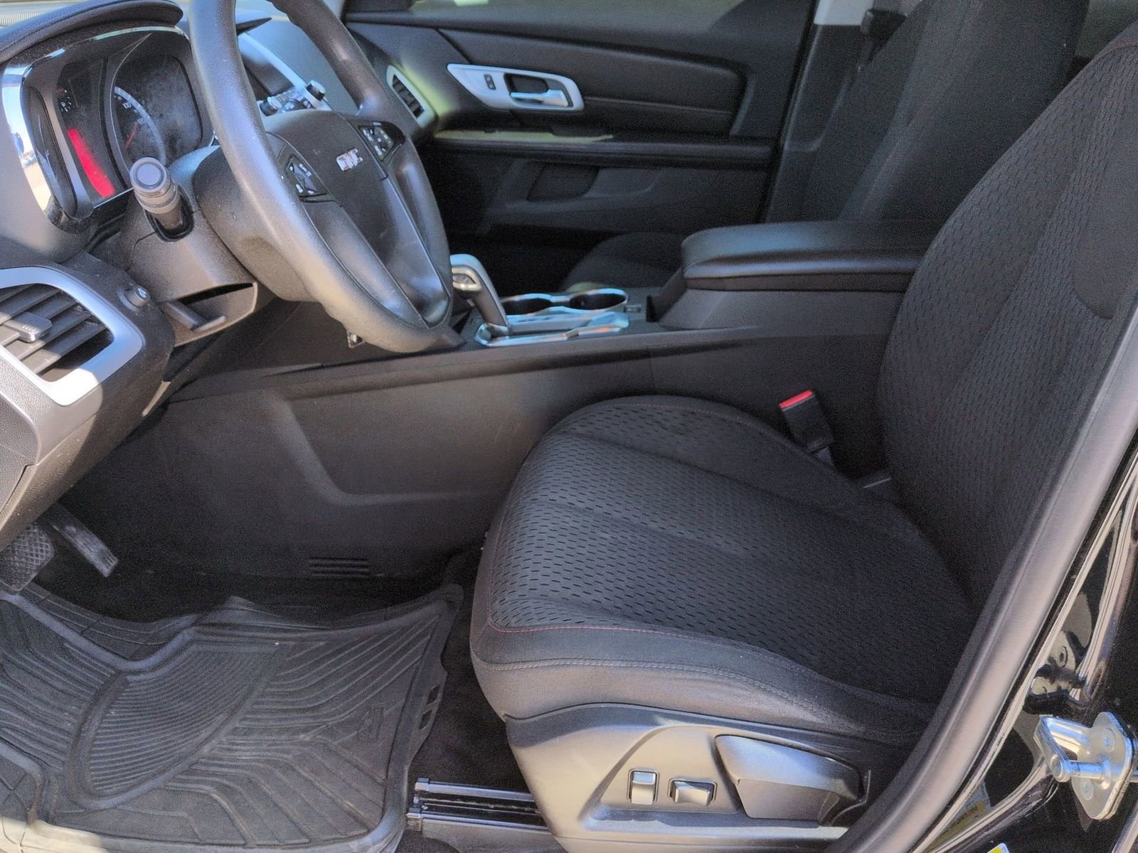 Used 2014 GMC Terrain SLE image 17