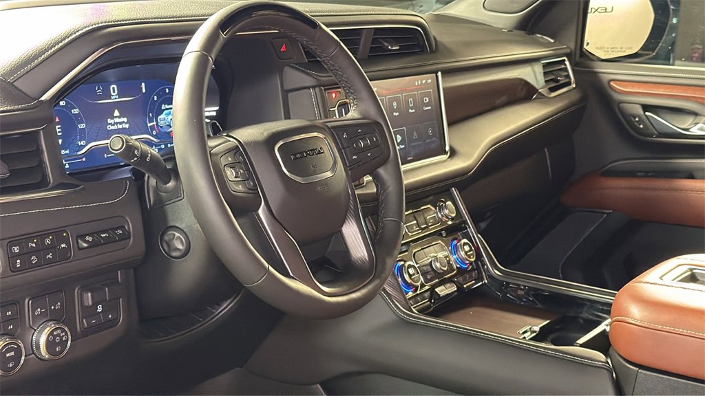 Used 2024 GMC Yukon Denali Ultimate image 33