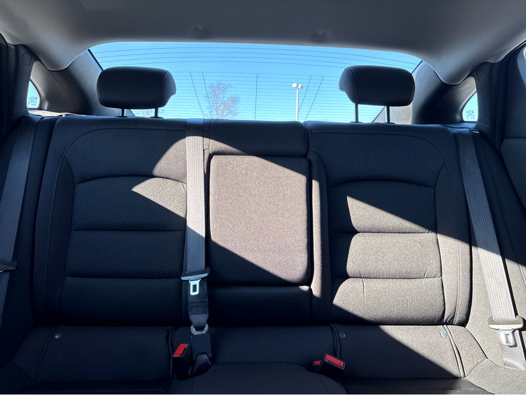 Used 2024 Chevrolet Malibu LT image 6