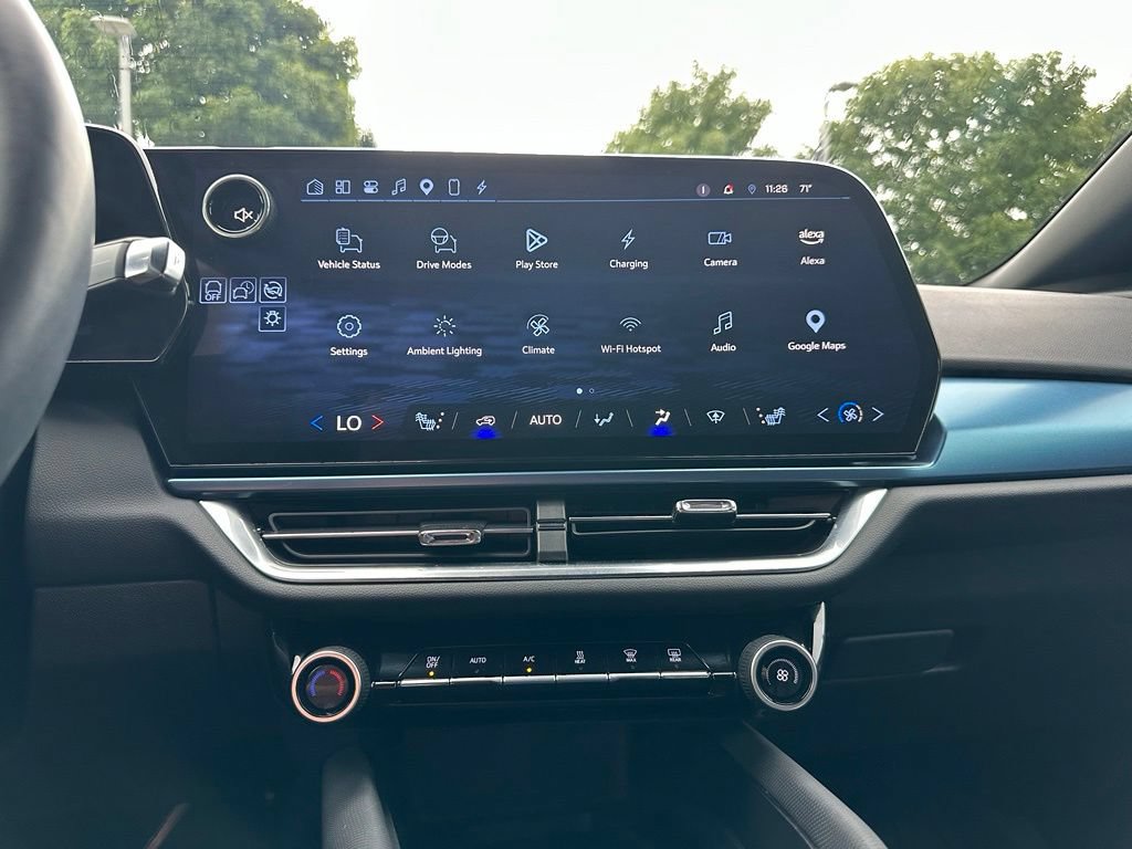 Used 2025 Chevrolet Equinox EV LT w/ Convenience Package FWD image 16