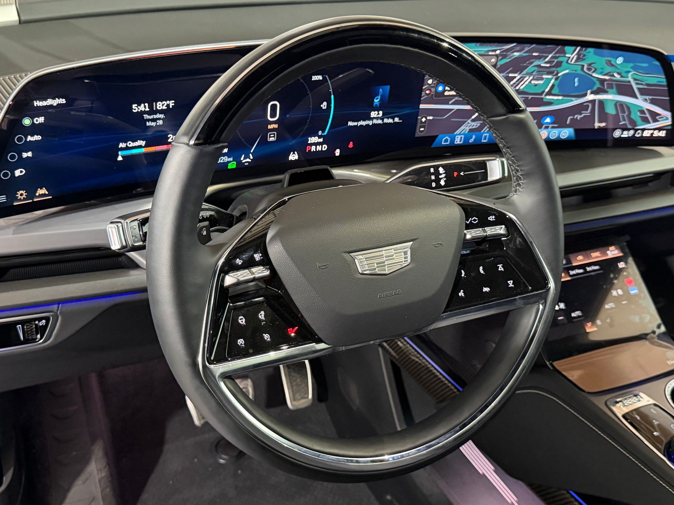 New 2026 Cadillac Vistiq Luxury AWD/4WD image 14