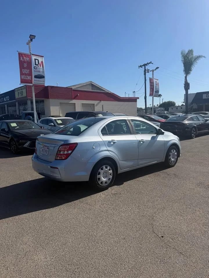 Used 2017 Chevrolet Sonic LS FWD image 4