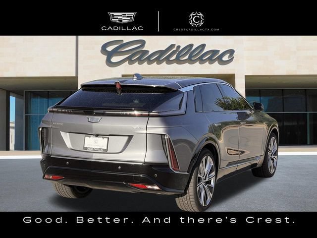 Used 2023 Cadillac Lyriq 2WD image 3