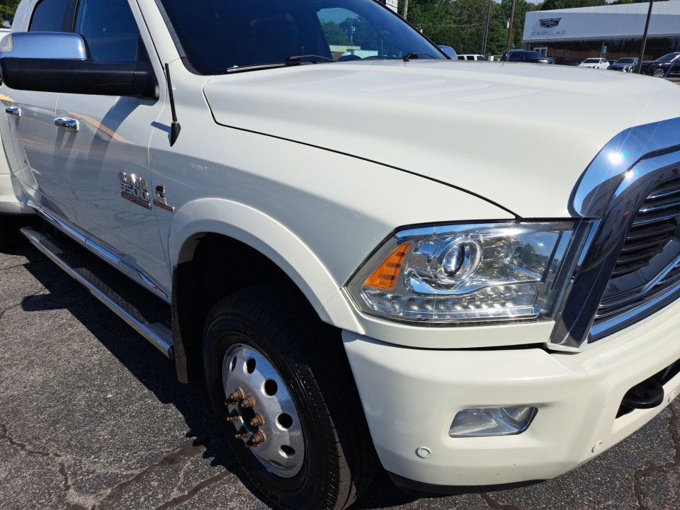 Used 2017 RAM 3500 Limited AWD/4WD image 20