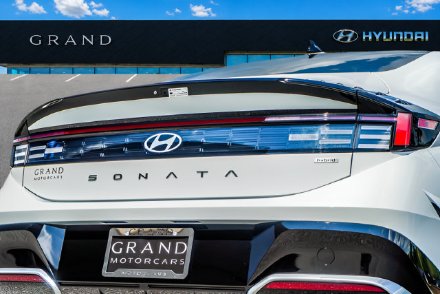 Certified 2025 Hyundai Sonata SEL FWD image 41