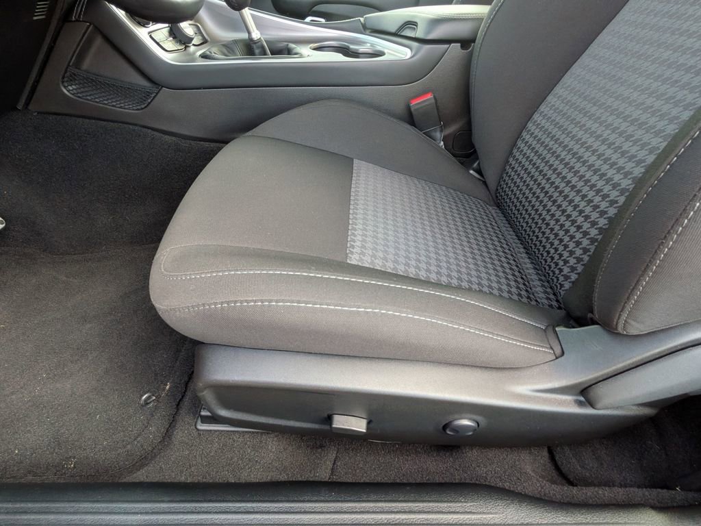 Used 2022 Dodge Challenger R/T Scat Pack w/ Driver Convenience Group image 15