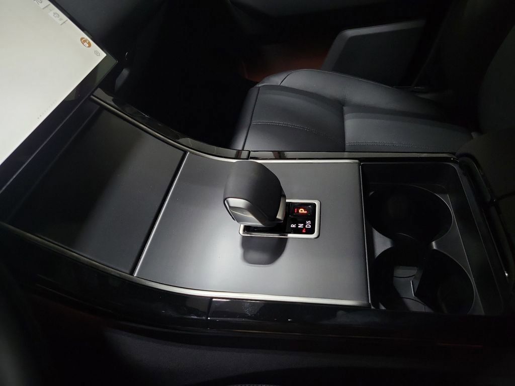 Used 2026 Land Rover Range Rover Velar S AWD/4WD image 20