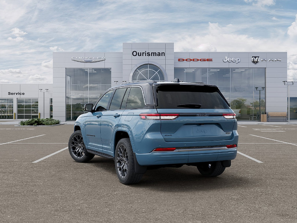 New 2027 Jeep Grand Cherokee Summit AWD/4WD image 3