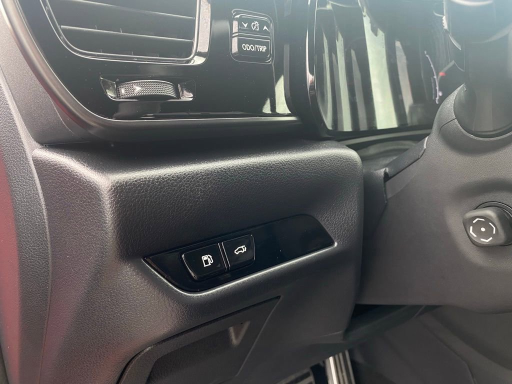 Used 2023 Lexus NX 350 F Sport image 12