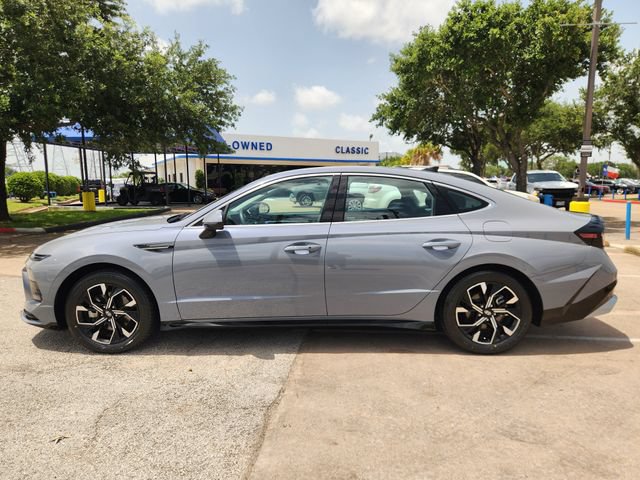 Used 2024 Hyundai Sonata SEL FWD image 4