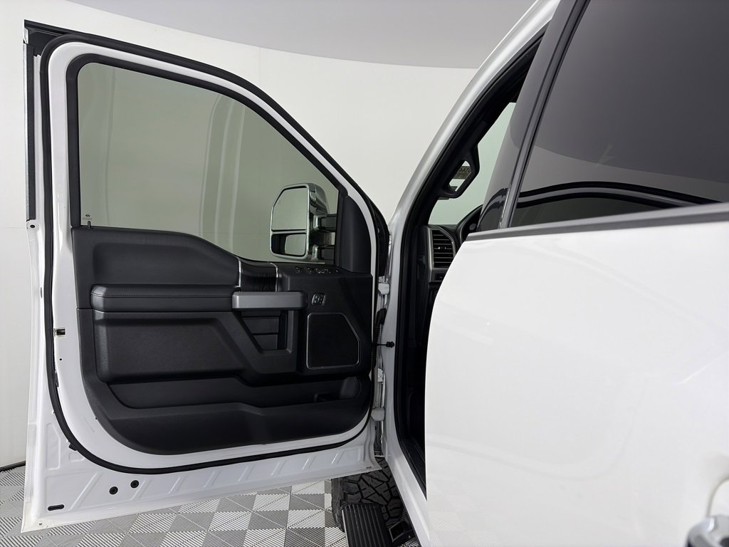 Used 2019 Ford F350 Platinum w/ Platinum Ultimate Package image 10