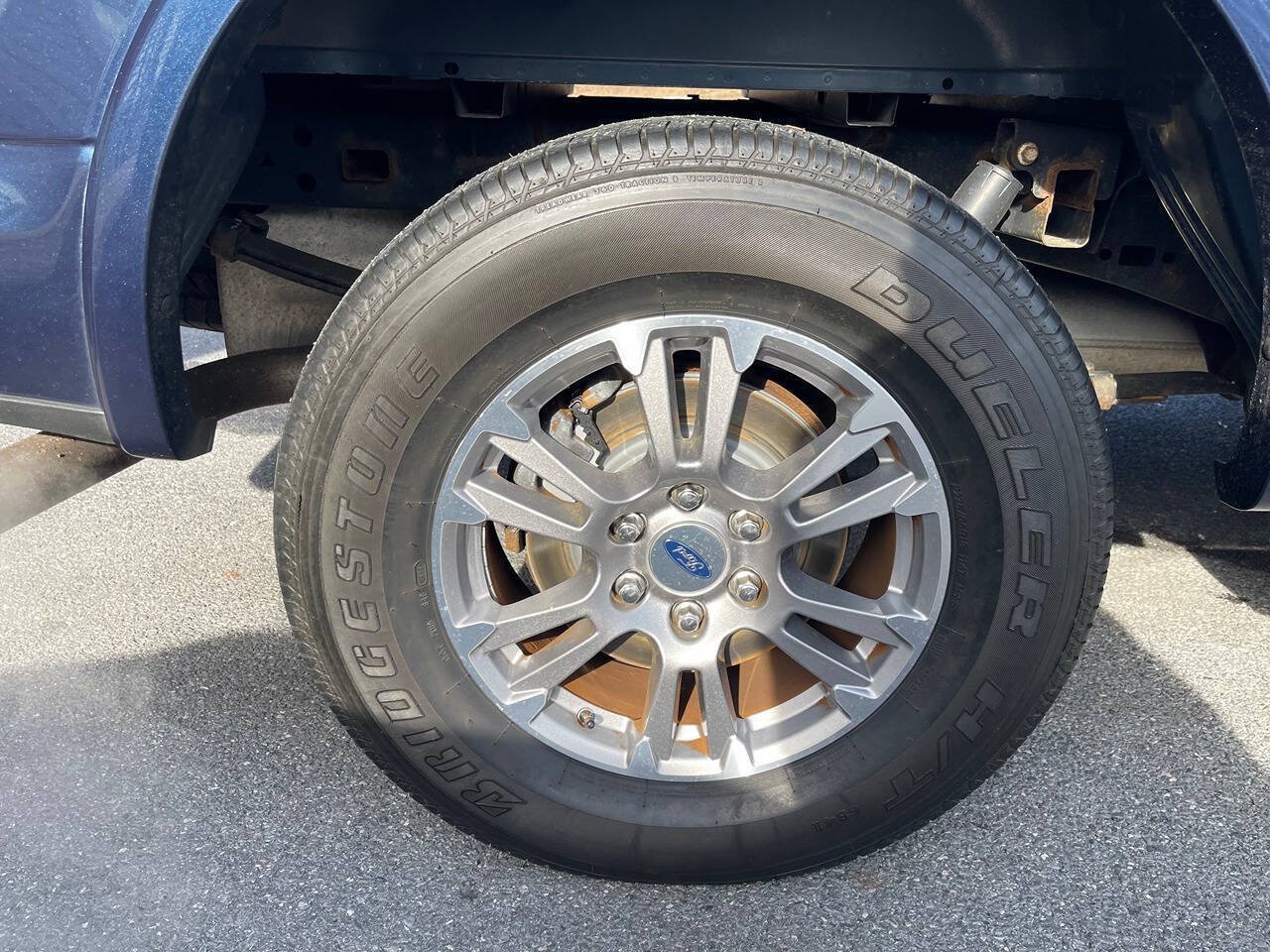 Used 2019 Ford F150 Lariat AWD/4WD image 11