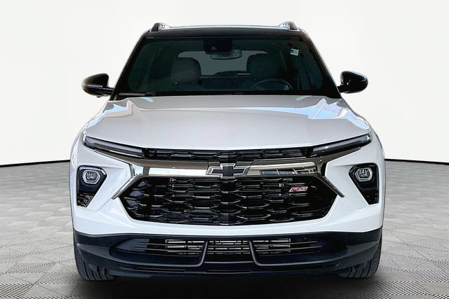 Used 2026 Chevrolet TrailBlazer RS w/ Convenience Package FWD image 2