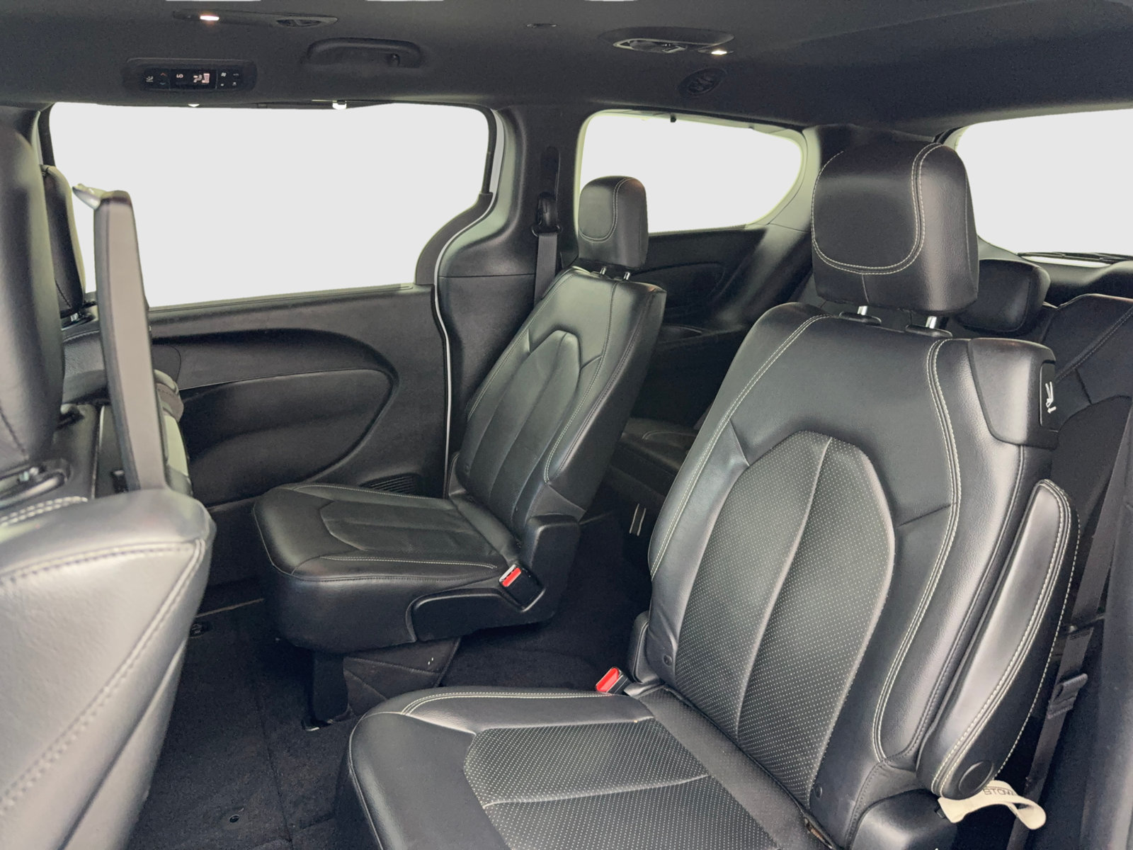 Used 2019 Chrysler Pacifica Touring-L Plus w/ S Appearance Package FWD image 36