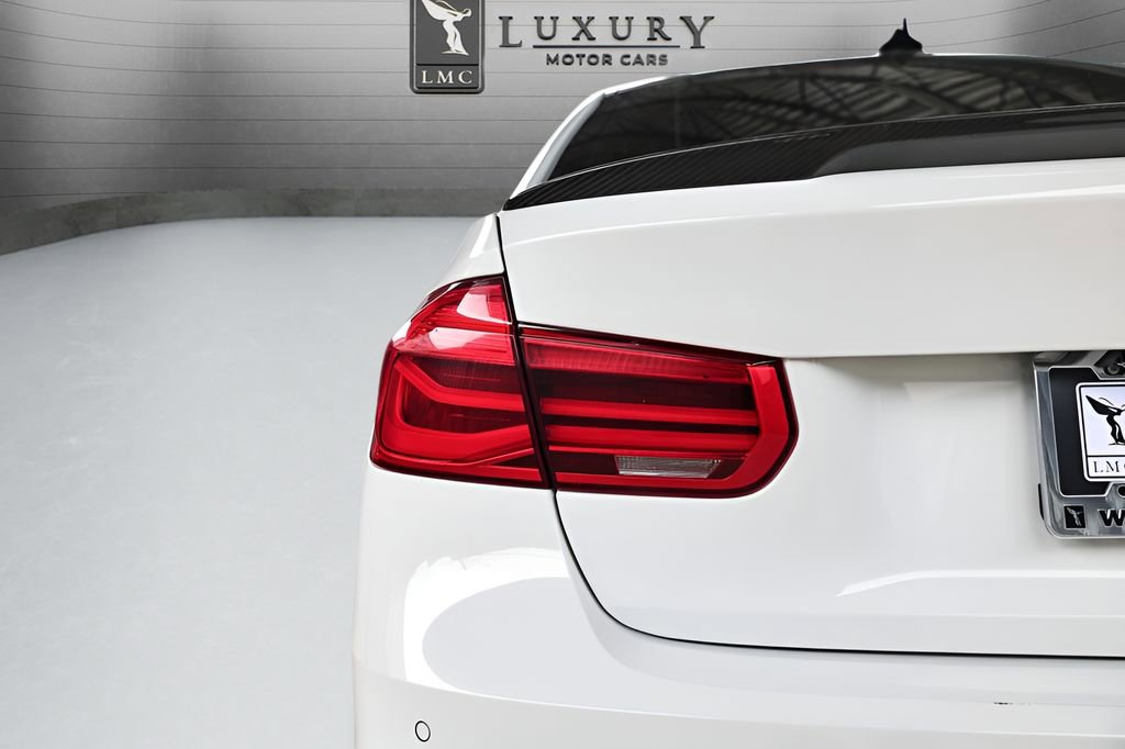 Used 2016 BMW M3 RWD image 20