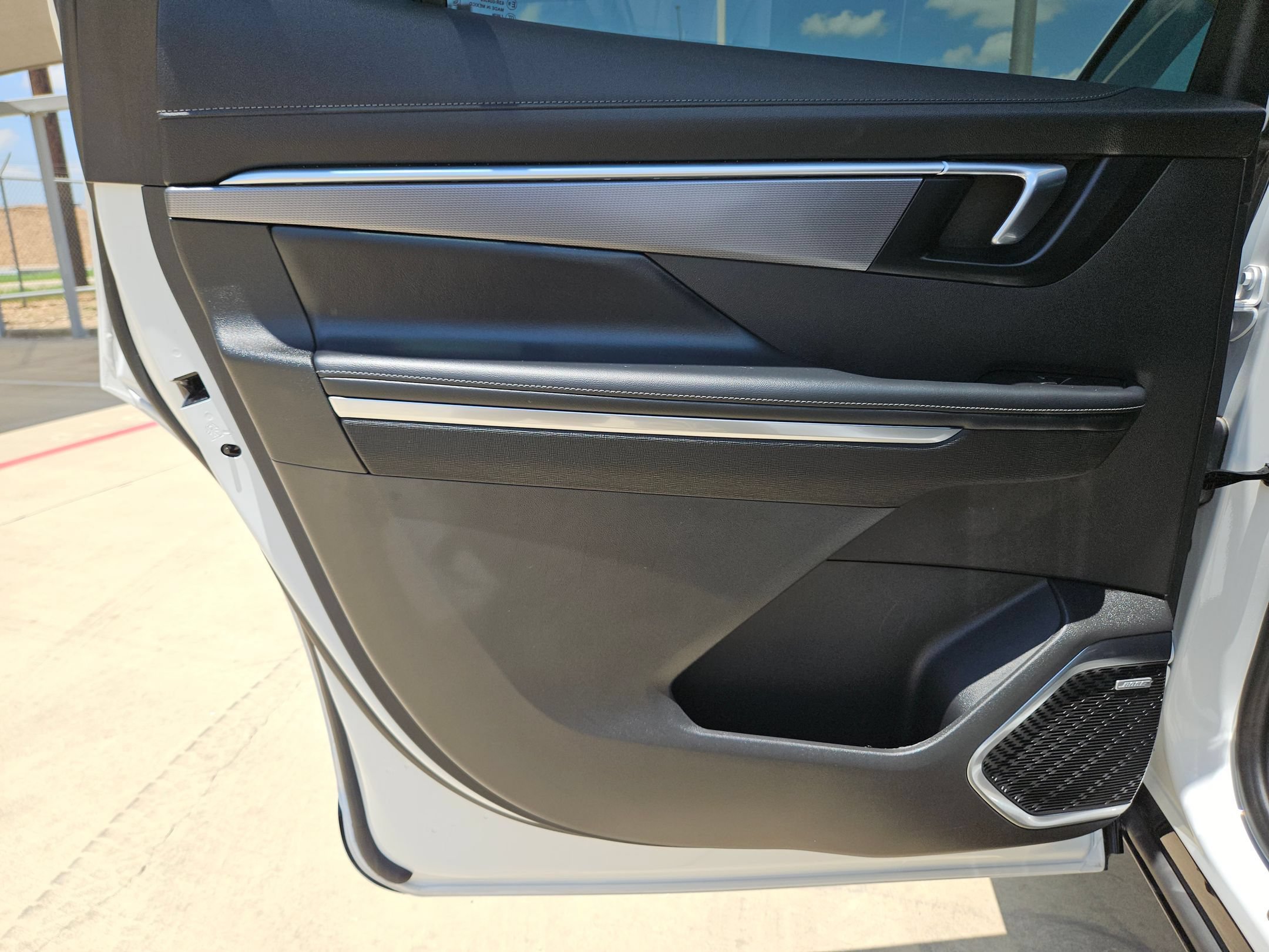 Certified 2026 Buick Enclave Sport Touring FWD image 15