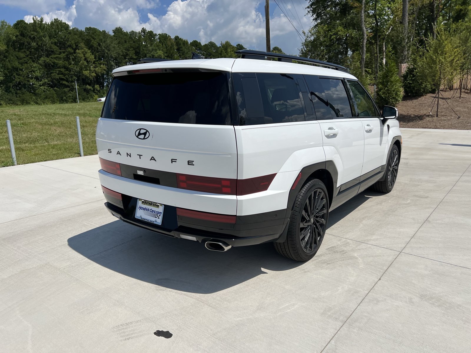 Used 2025 Hyundai Santa Fe Calligraphy FWD image 8