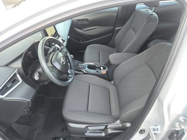 Used 2026 Toyota Corolla LE w/ LE Premium Package FWD image 20