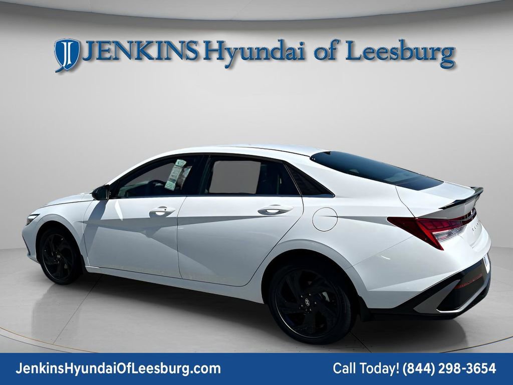New 2026 Hyundai Elantra SEL Sport image 7