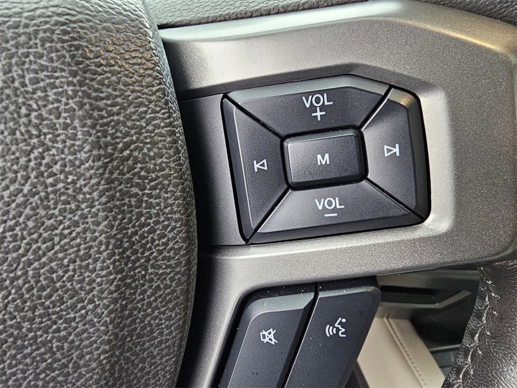 Used 2021 Ford Expedition XLT image 21