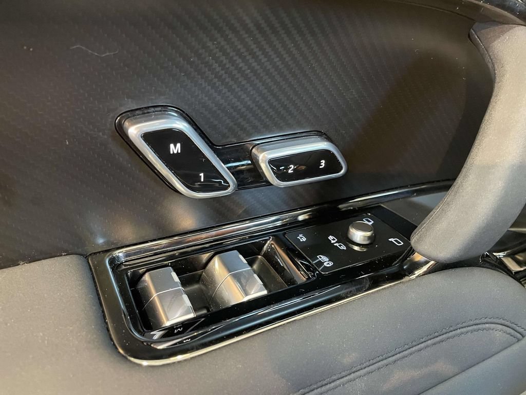 Certified 2024 Land Rover Range Rover Sport AWD/4WD image 35