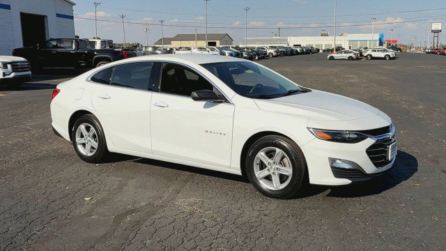 Certified 2020 Chevrolet Malibu LS image 2