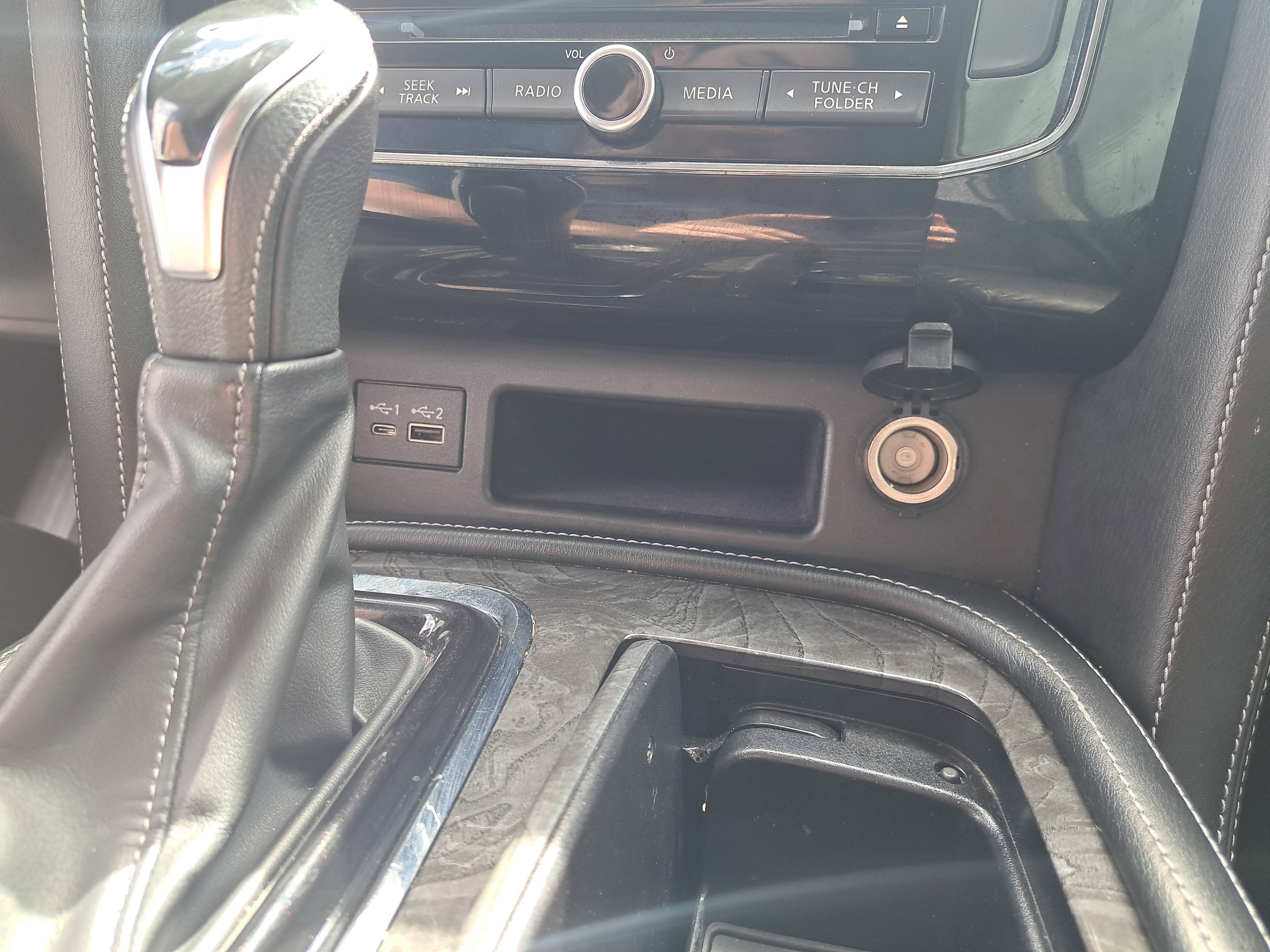 Used 2021 INFINITI QX80 Luxe image 23