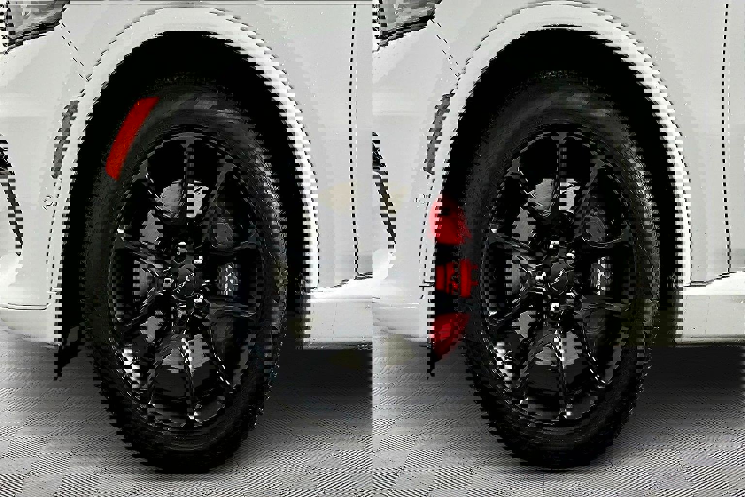 Used 2024 Dodge Durango SRT image 33