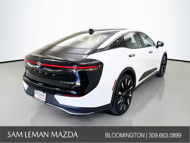 Used 2025 Toyota Crown Platinum w/ Carpet Mat Package (TMS) AWD/4WD image 7