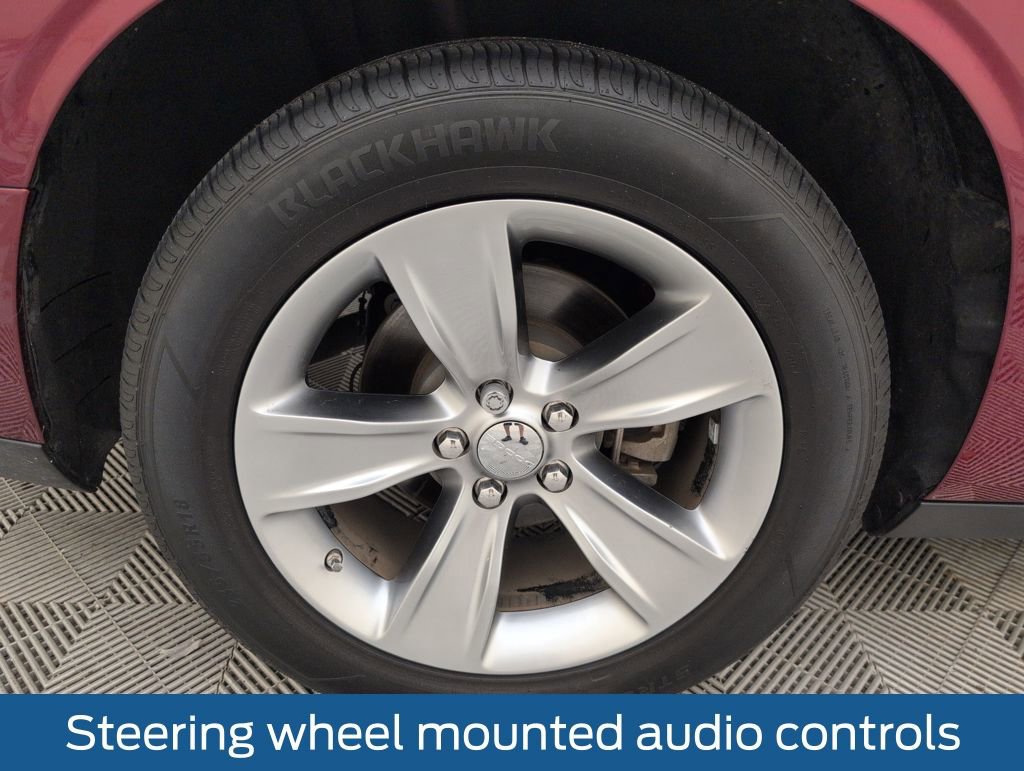 Used 2022 Dodge Challenger SXT image 21