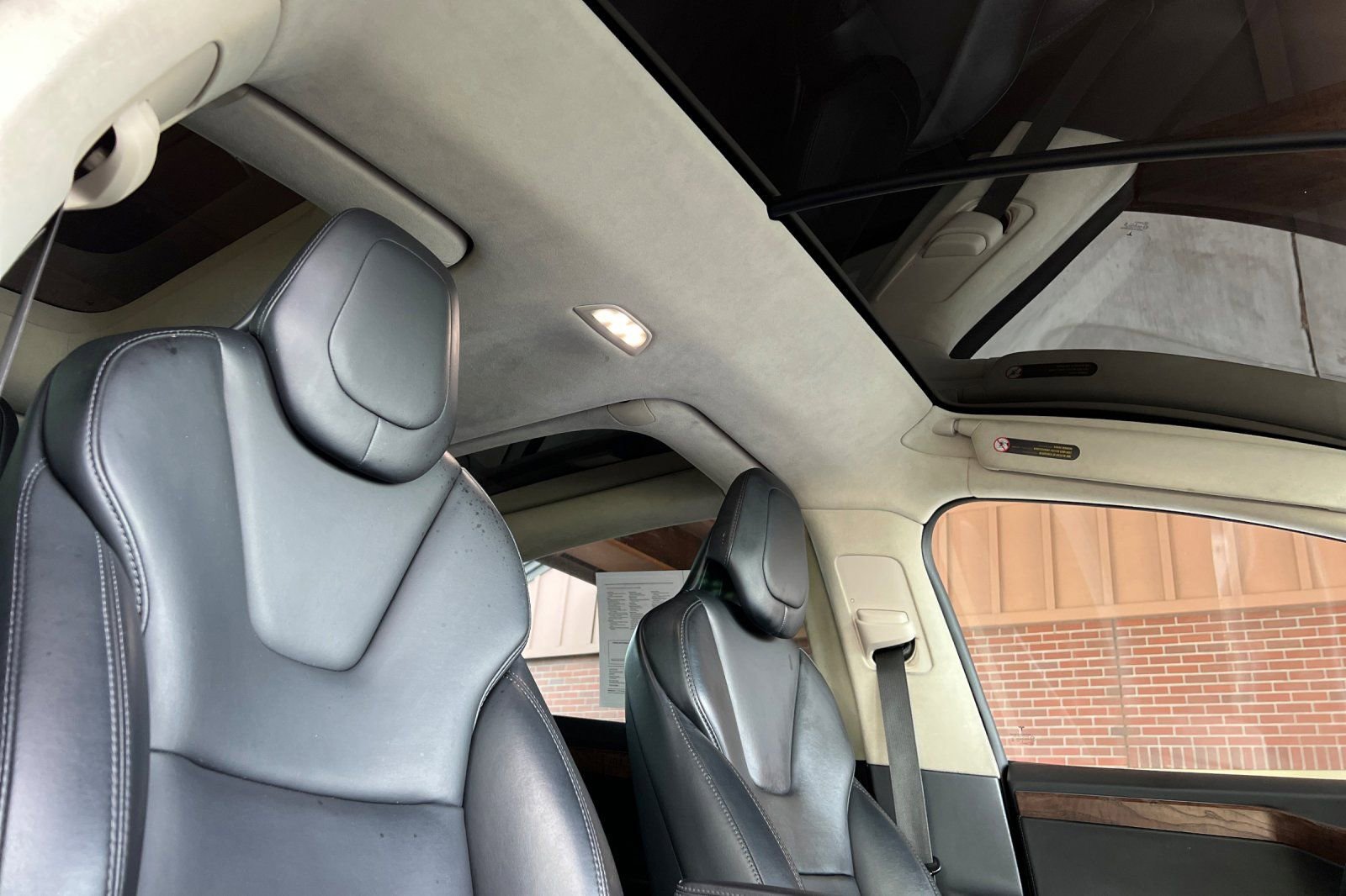 Used 2018 Tesla Model X 100D image 23