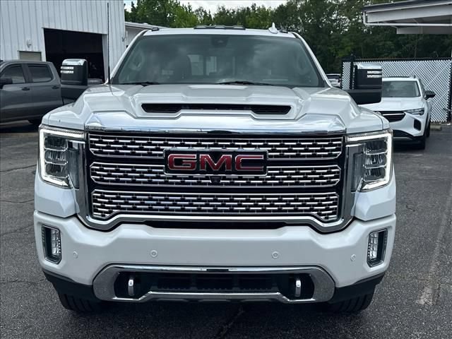 Certified 2022 GMC Sierra 2500 Denali w/ Denali Ultimate Package AWD/4WD image 4