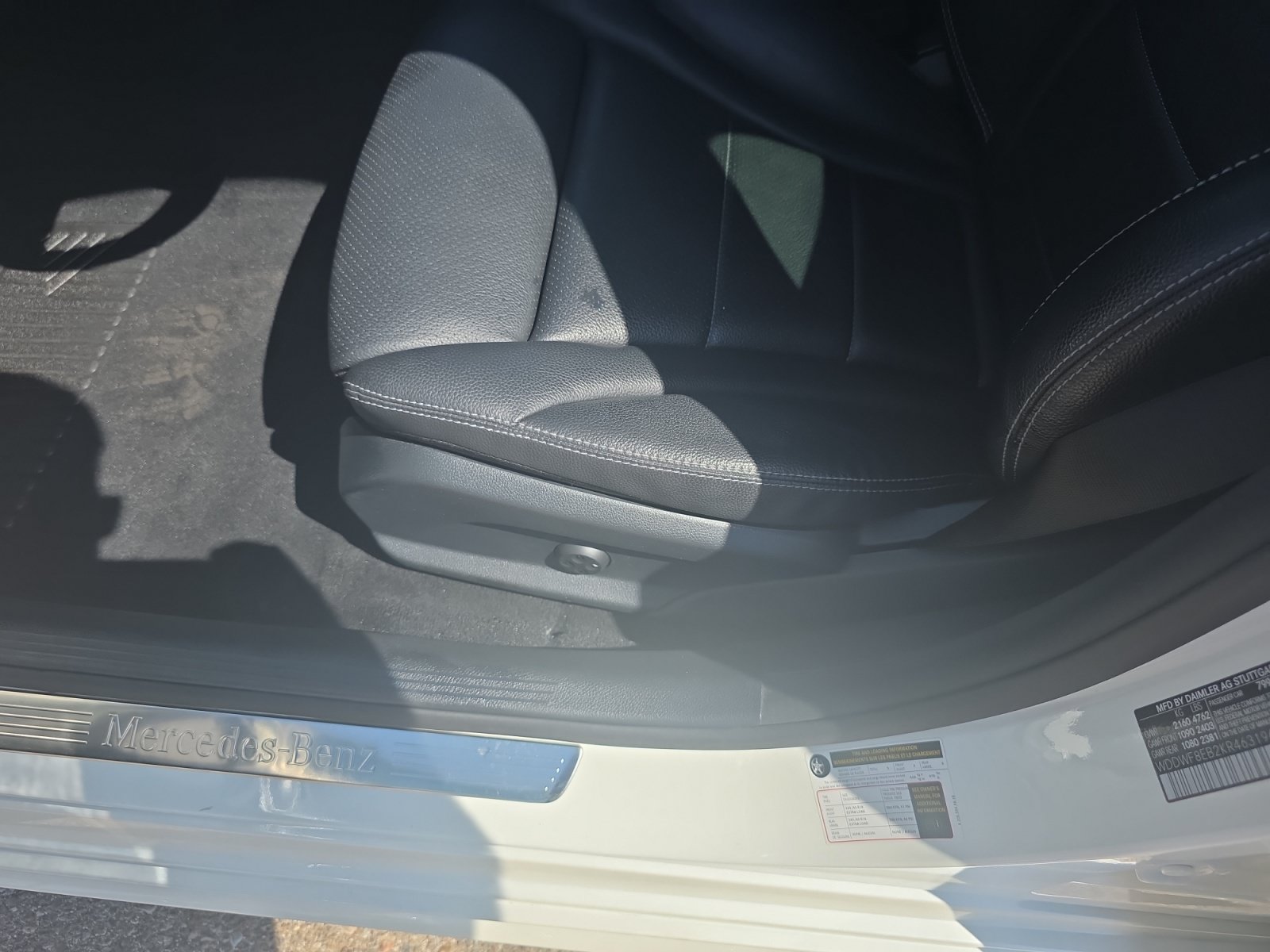 Used 2019 Mercedes-Benz C 300 4MATIC Sedan image 14
